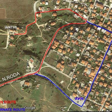 Ianthi Maisonettes Неа Рода Екстериор снимка